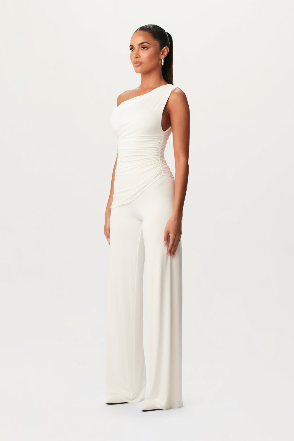 Asymmetrische Off-Shoulder Set met Ruches – Elegante Tweedelige Outfit met Hoge Taille en Slank Silhouet 3