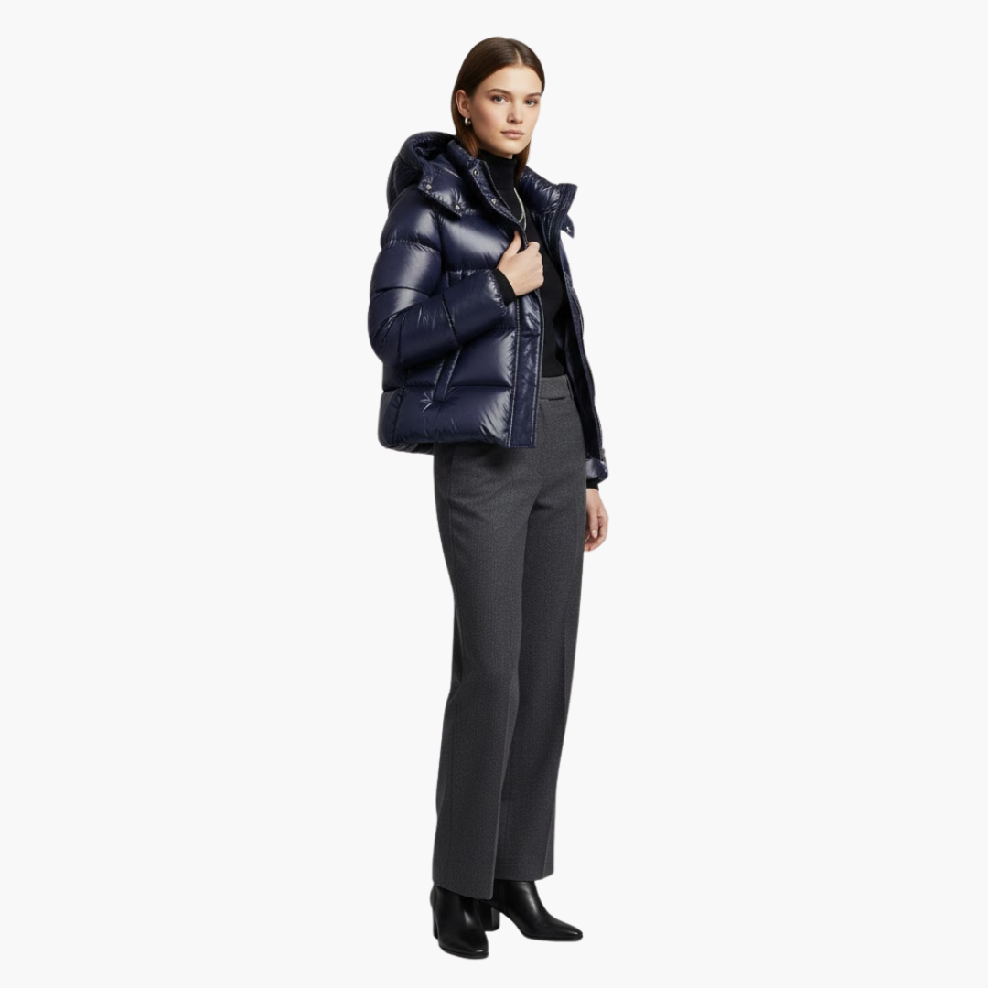 Women's Quilted Jacket with Hood and Front Pockets – Stylish Winter Coat for Comfort and Warmth 2