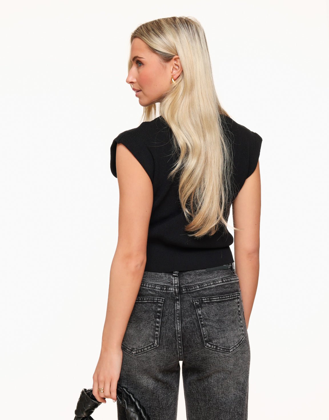 Zwarte Mouwloze Top voor Dames met Ronde Hals – Gebreide Spencer, Ademend en Comfortabel 2